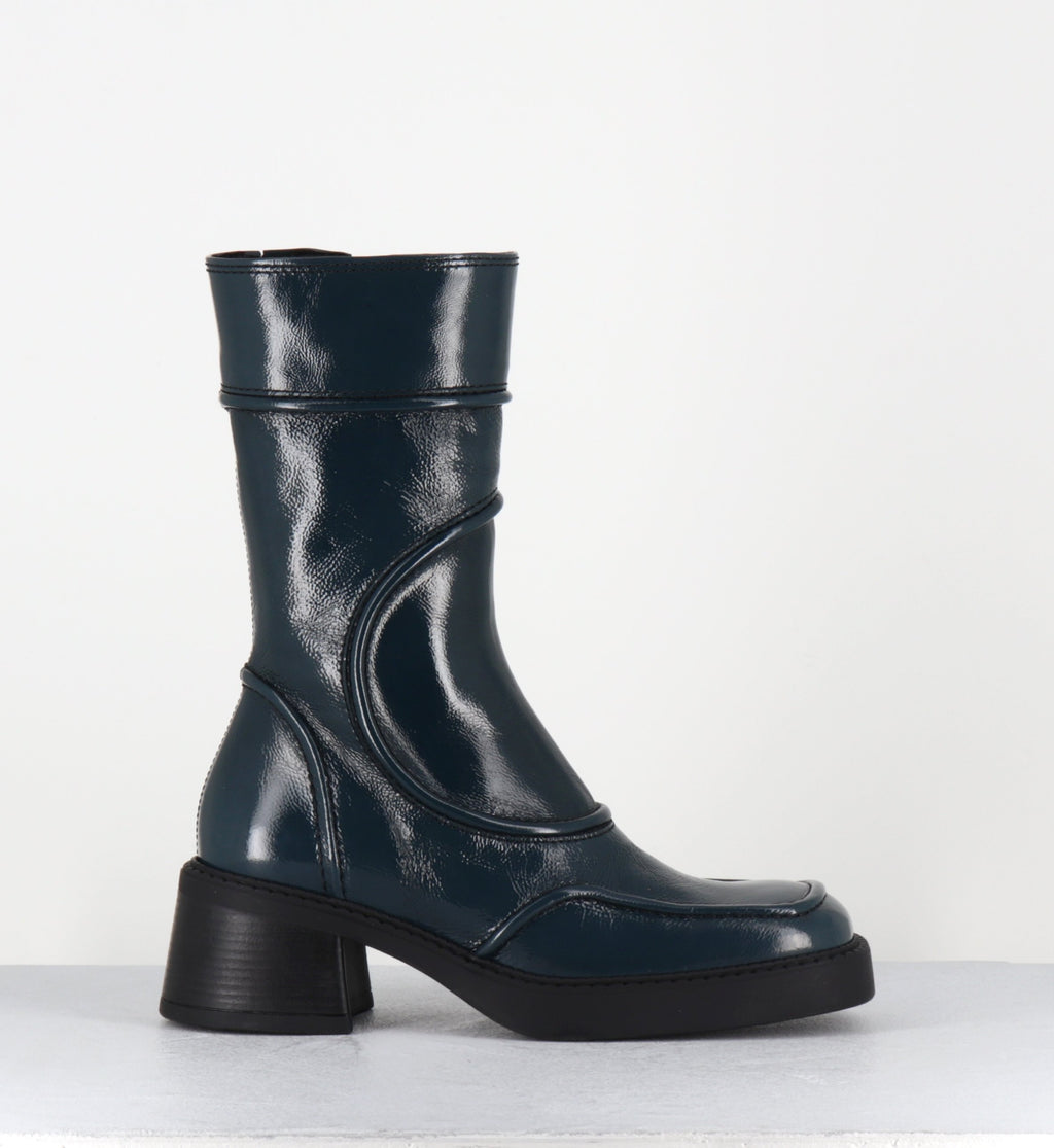 MALENE25  NAVY BOOTS