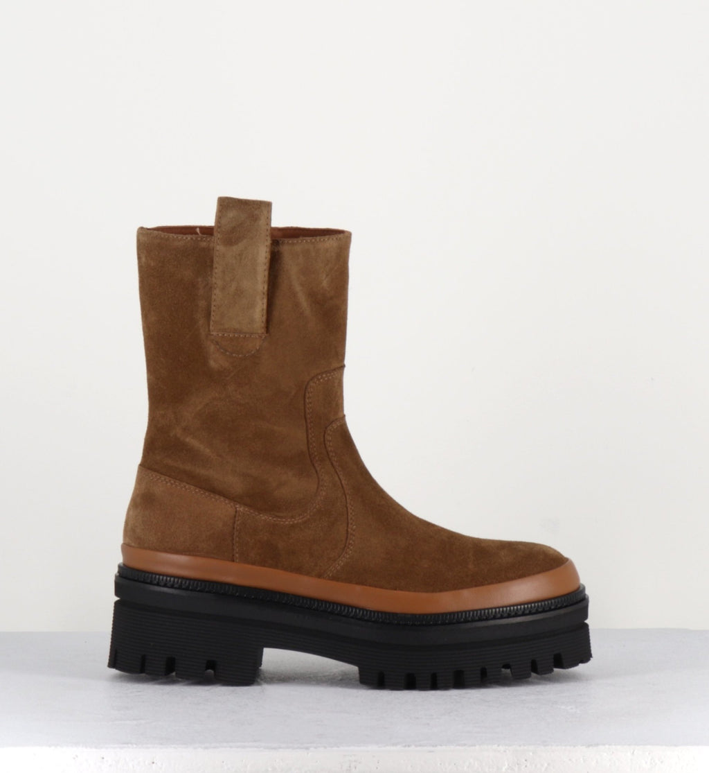 ROMI-B CAMEL