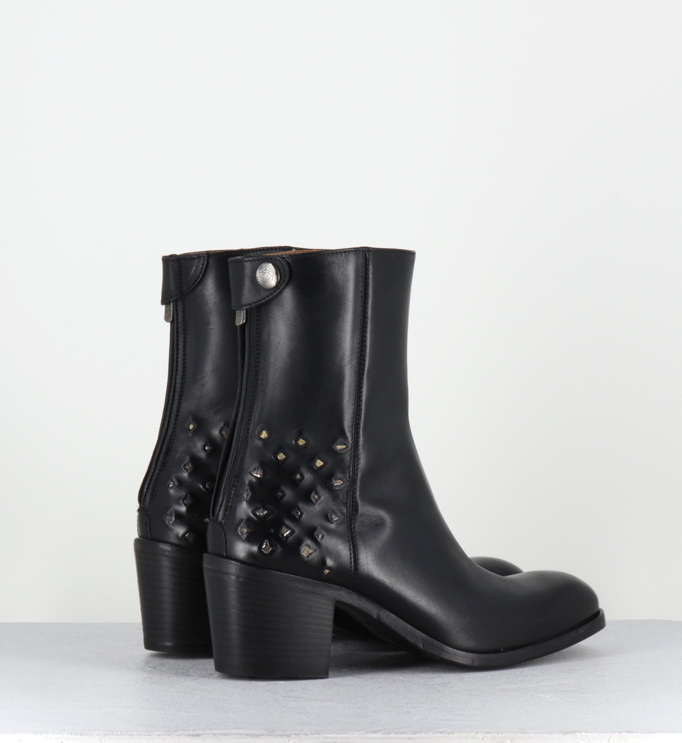 ISABEL 90005 STRIKE BLACK