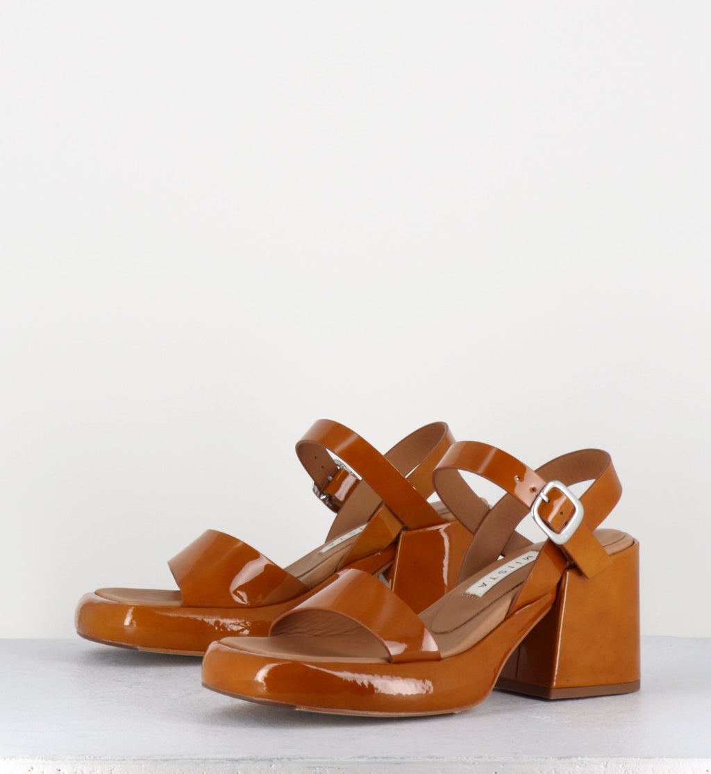 BEVERLY CAMEL SANDALS
