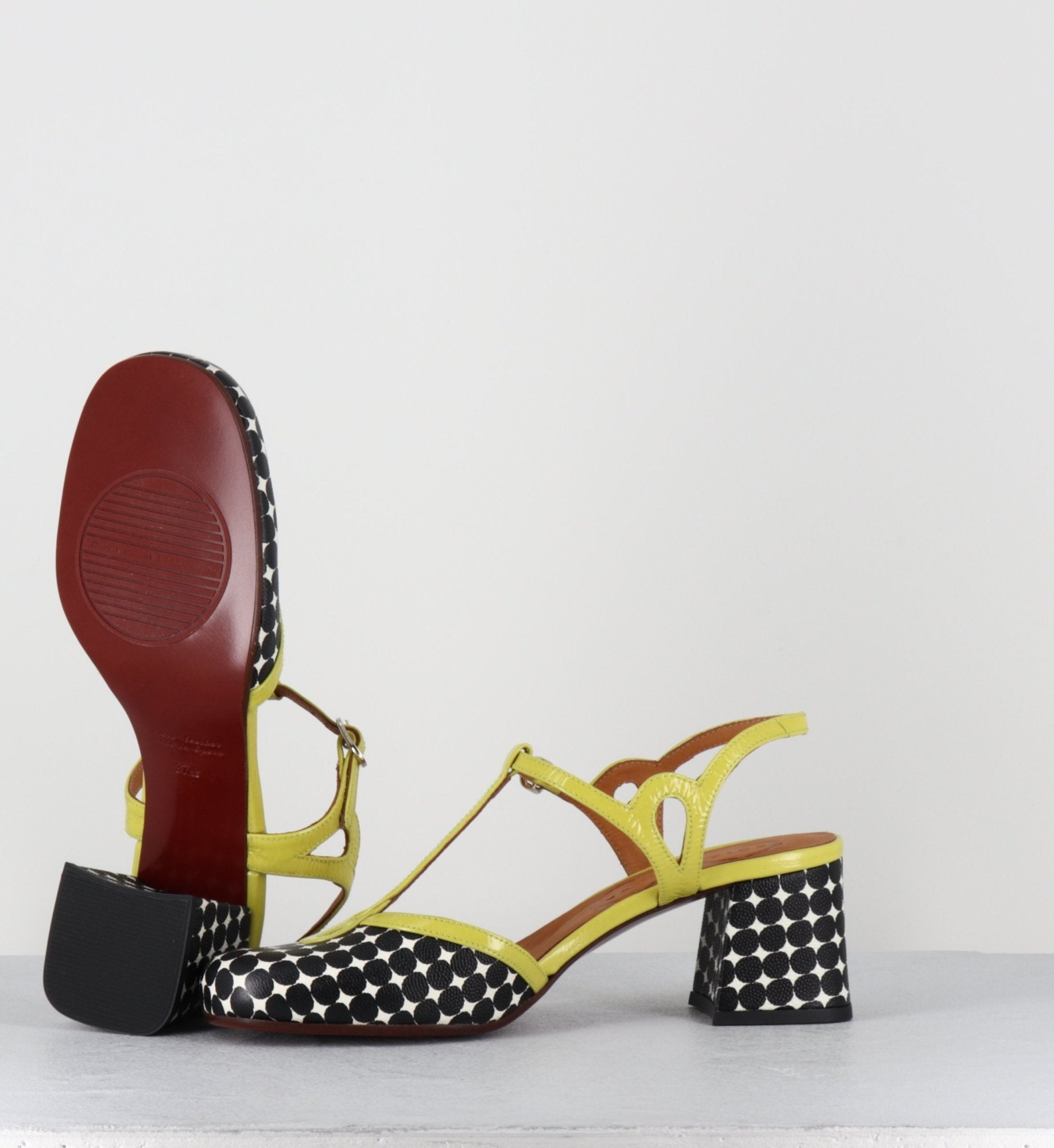 MODAYA46 DOTMAN NEGRO