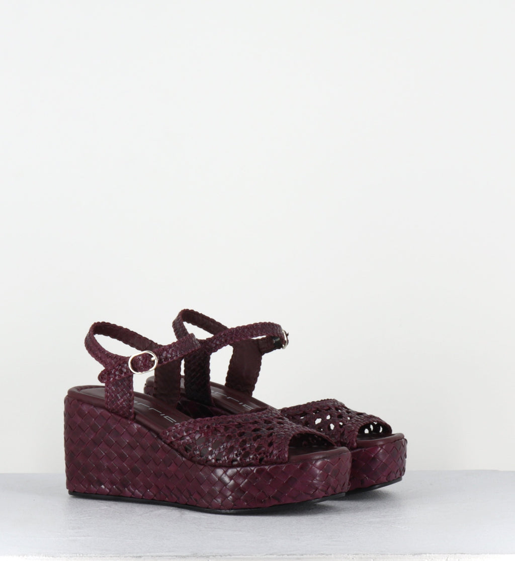 DOURIA PRUGNA TRENZADO