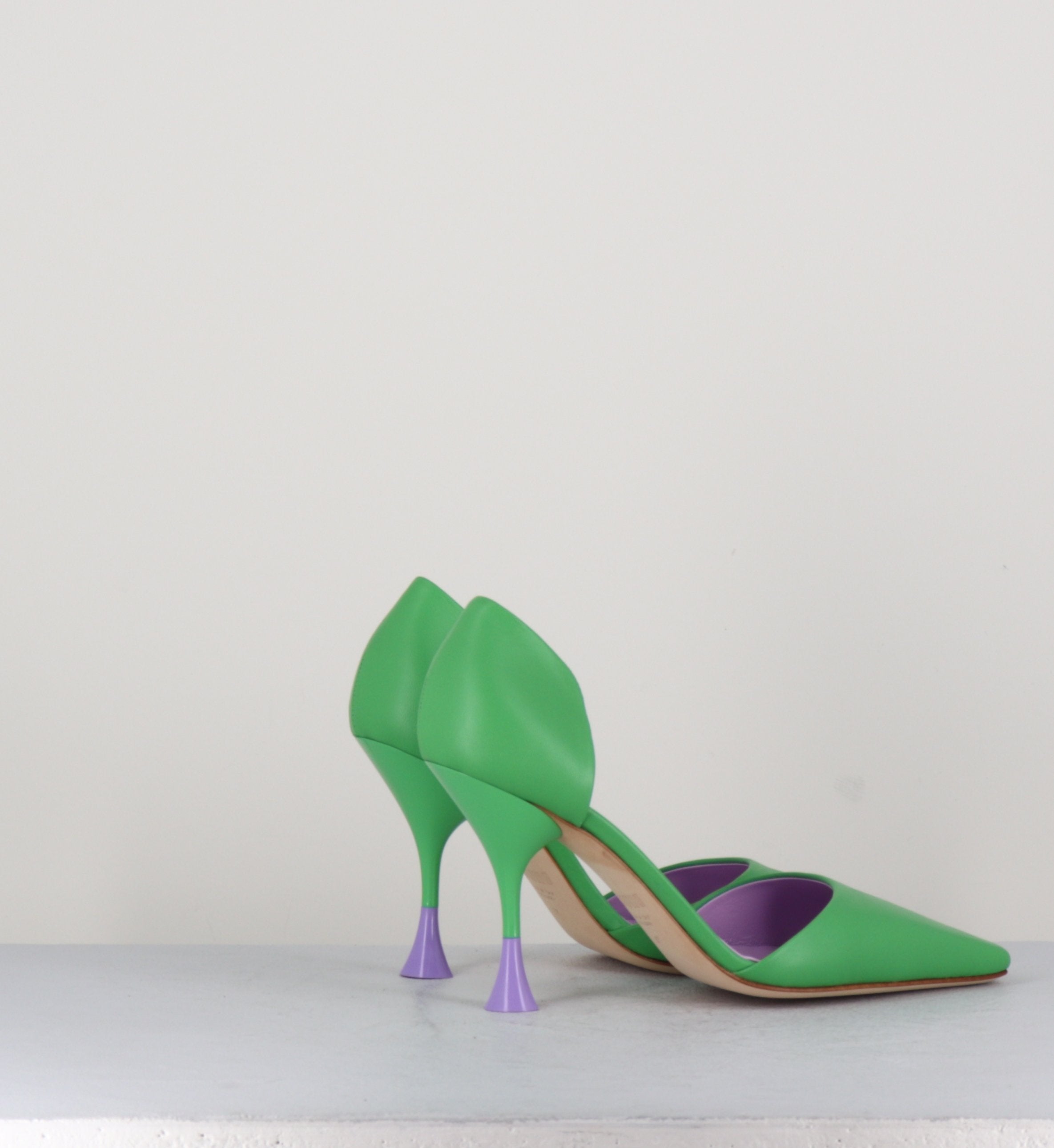 Escarpins en cuir vert 90s - HOLLY CRIS GRASS