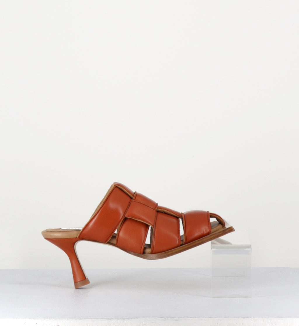 MAYTE BRICK MULES
