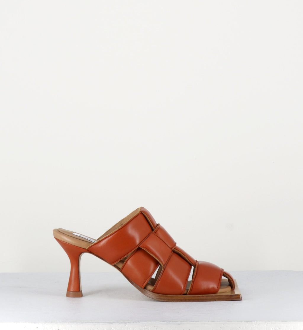 MAYTE BRICK MULES