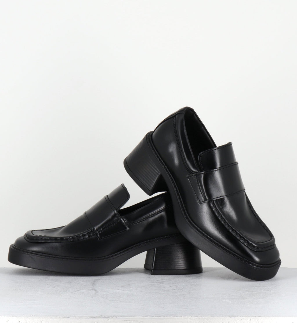 KARINA BLACK LOAFERS