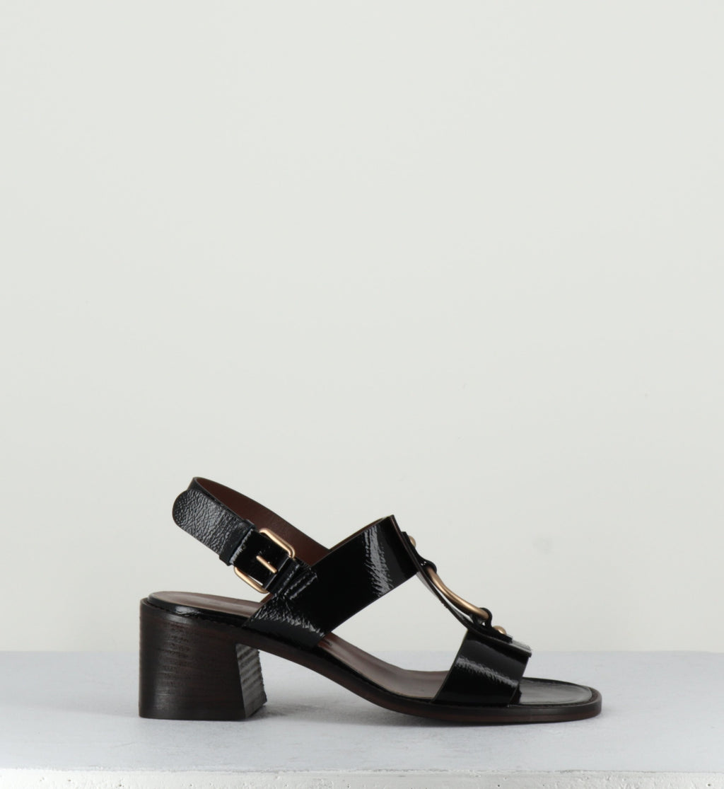 PE21004 NERO