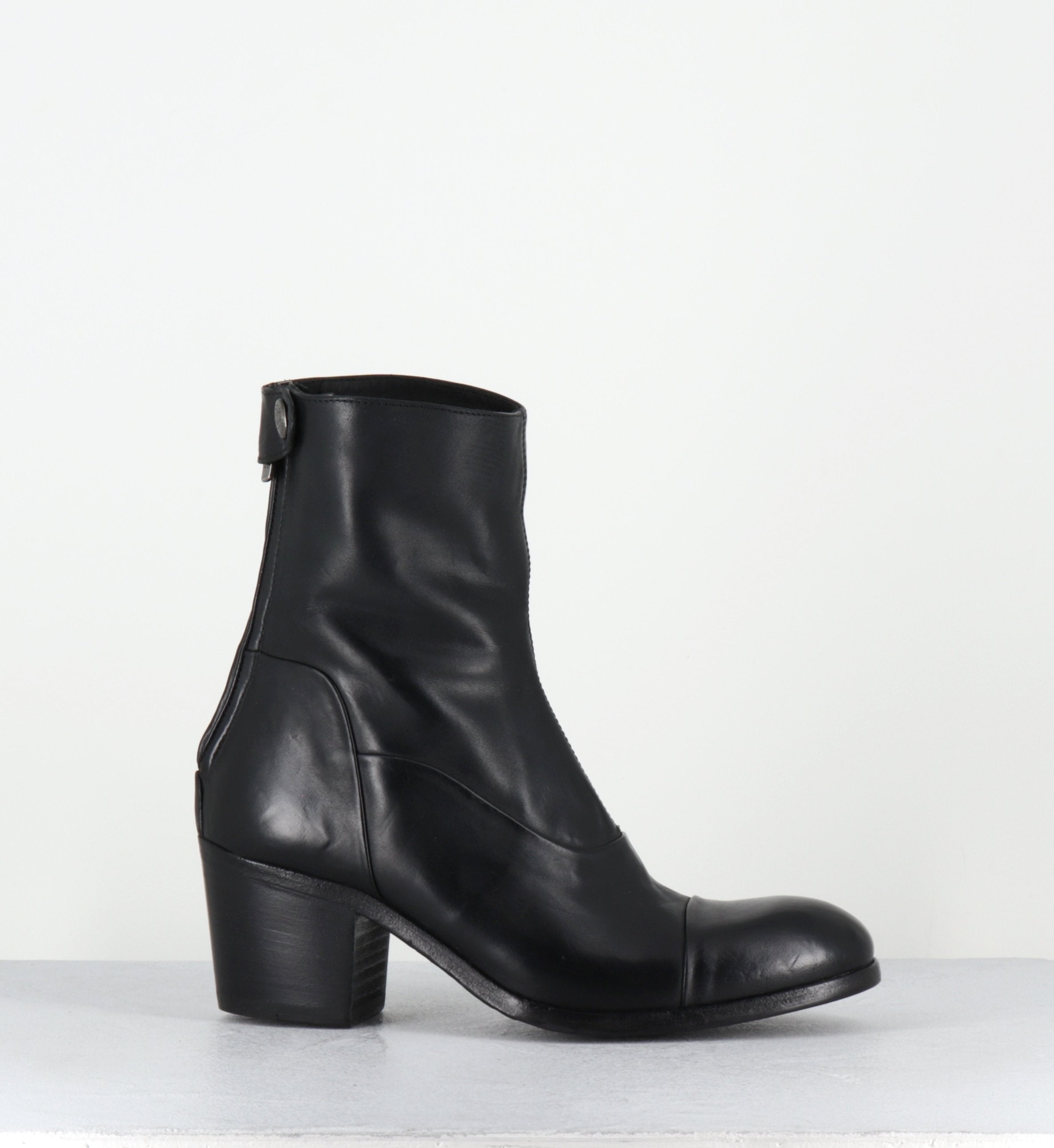 ISABEL 14004 STRIKE BLACK