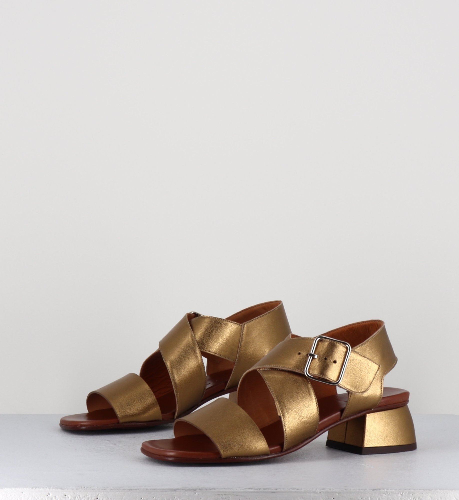 QUI-ISRAEL44 DALI BRONCE