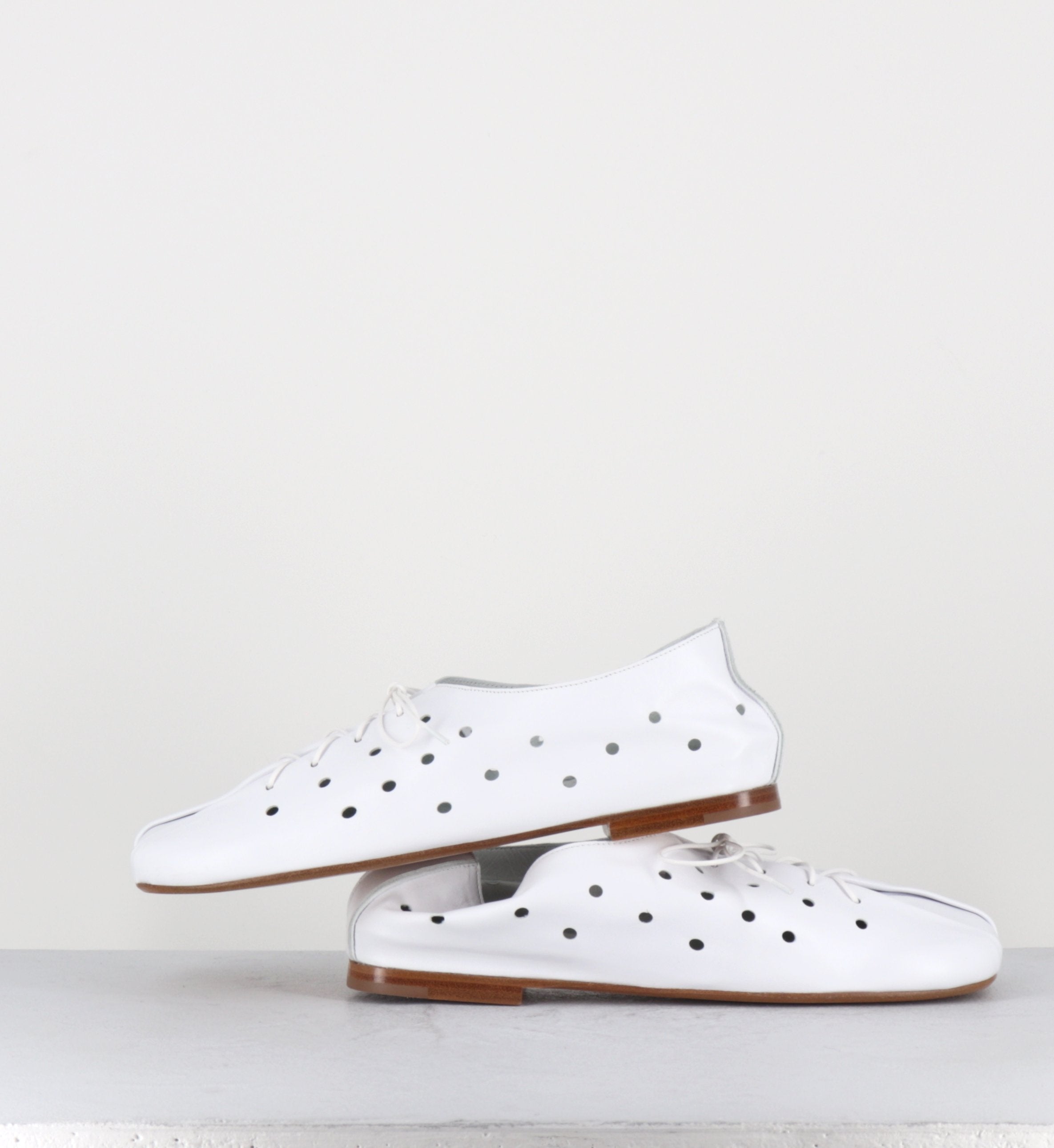 AB4651 NAPPATO BIANCO