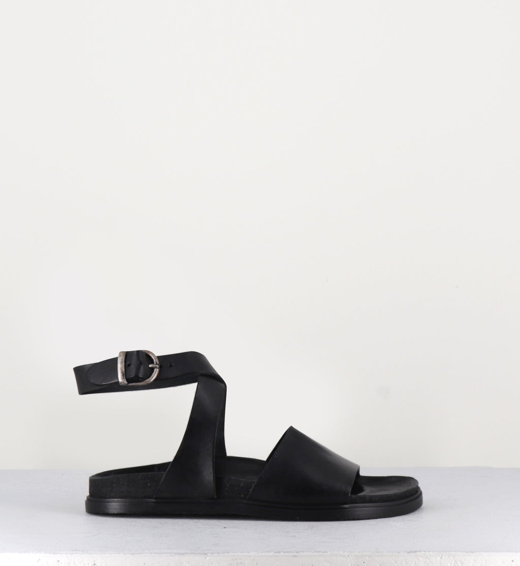 Sandales plates brides croisées en cuir noir - 68797 NERO