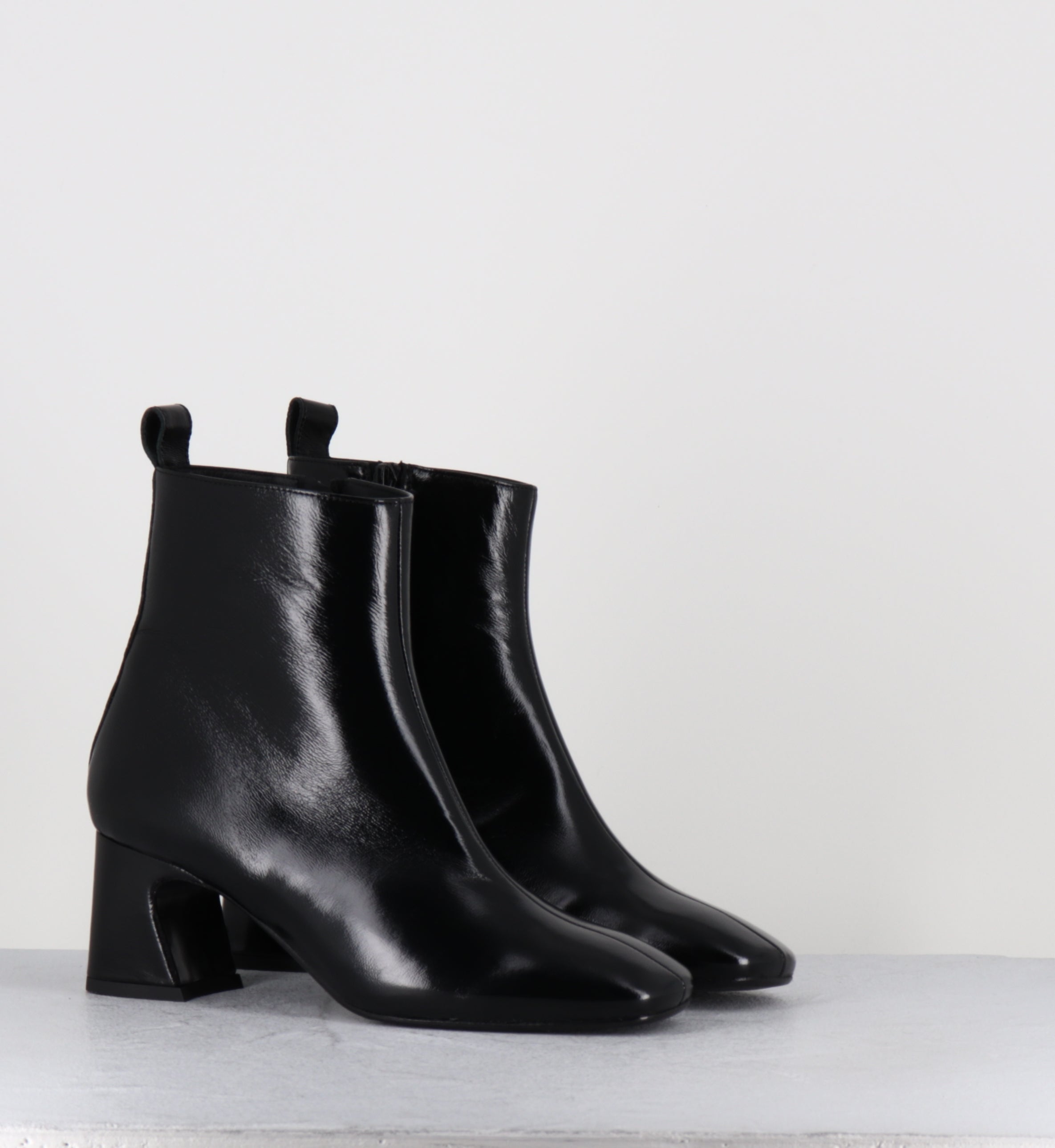 HELENINA VERLUX NERO