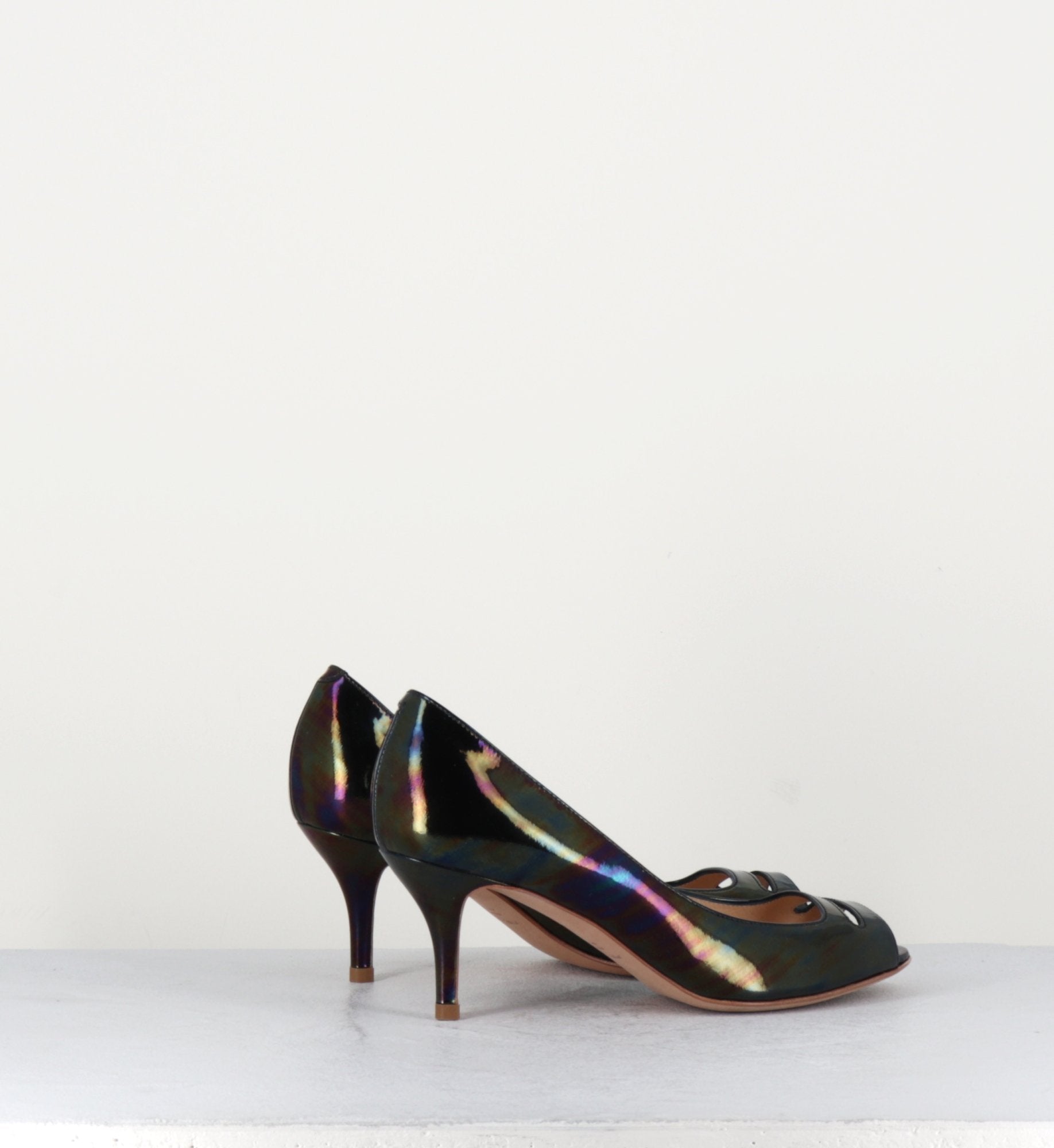 Escarpins petits talons en cuir vernis noir - Pellico