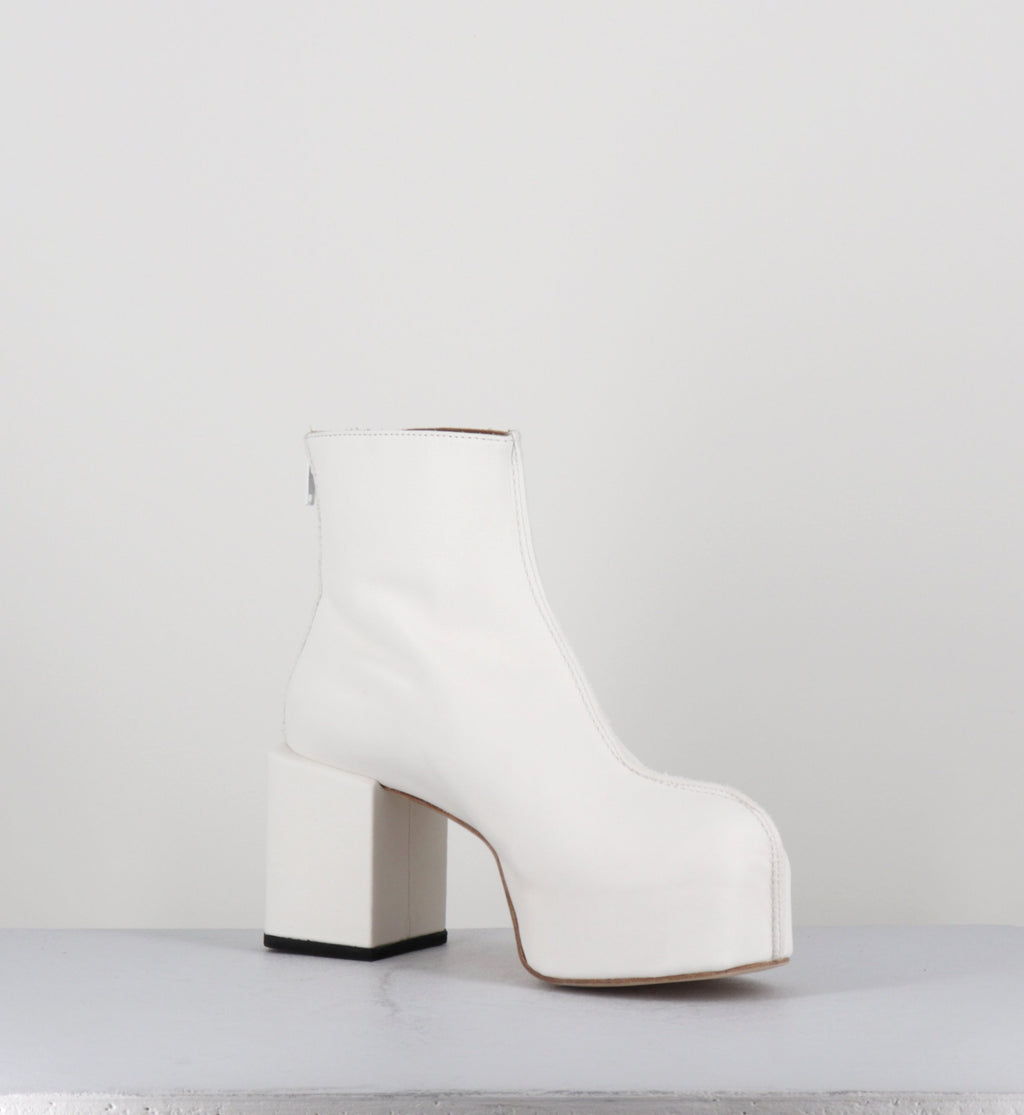 1GS447 CUSNA BIANCO