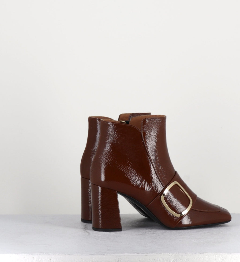 2540 FINISH MARRONE