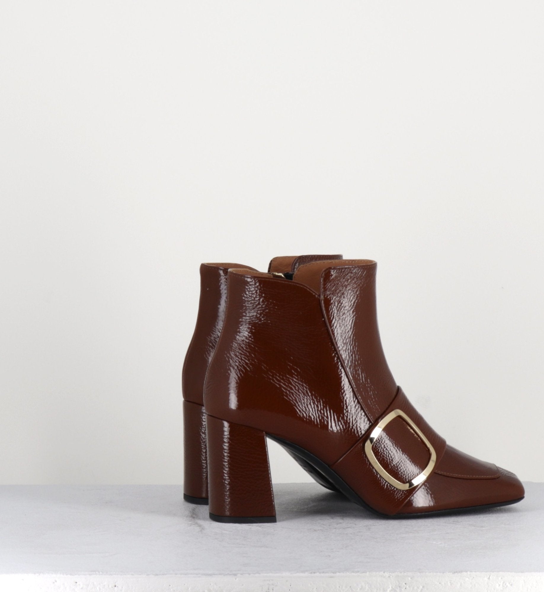 2540 FINISH MARRONE