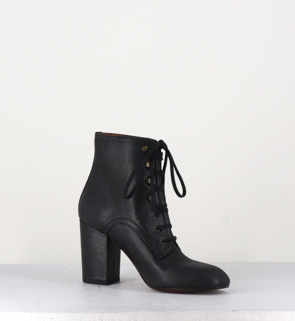 Bottines à lacets et talons hauts épais Chie Mihara - GOLETA1