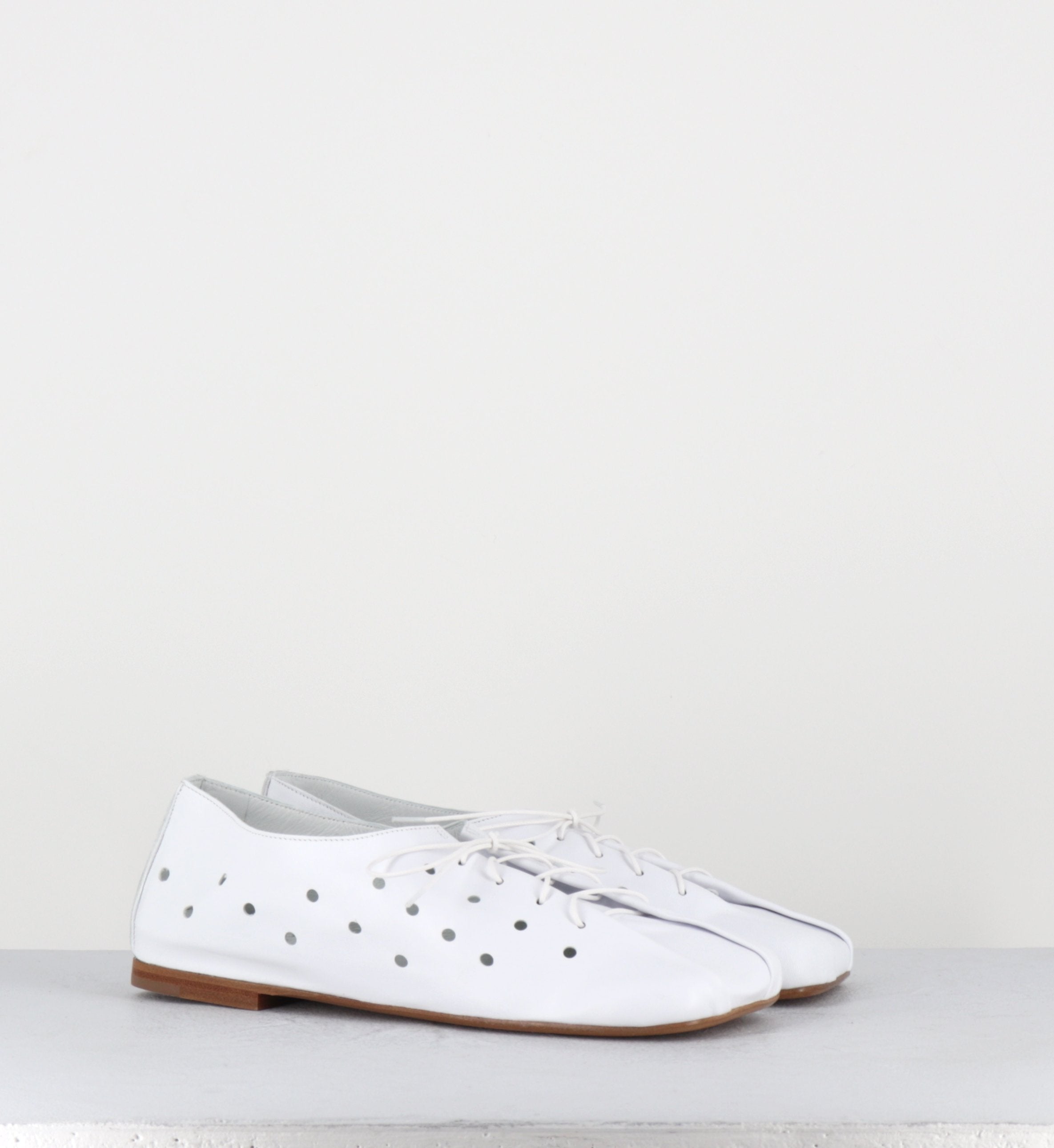 AB4651 NAPPATO BIANCO