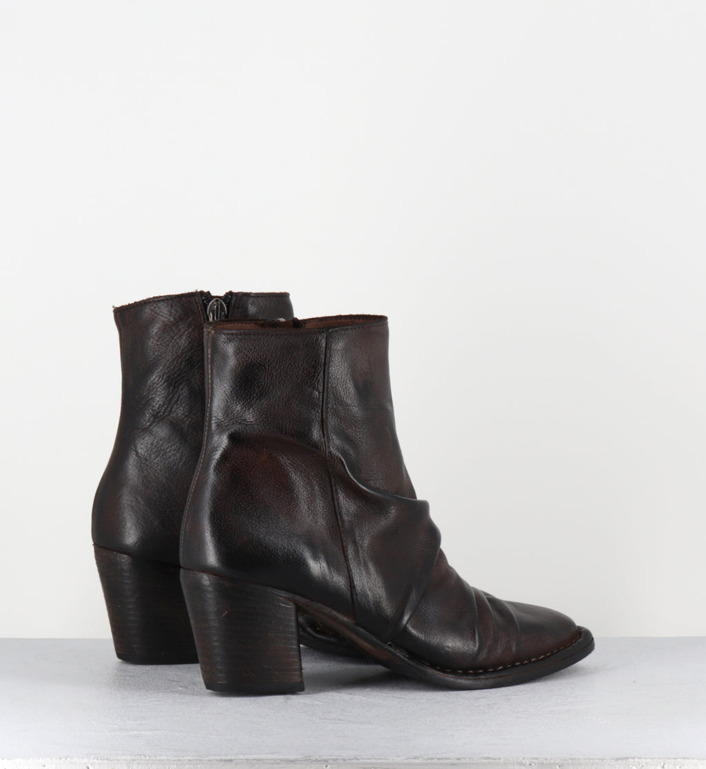 MUJA BUFALO FONDENTE