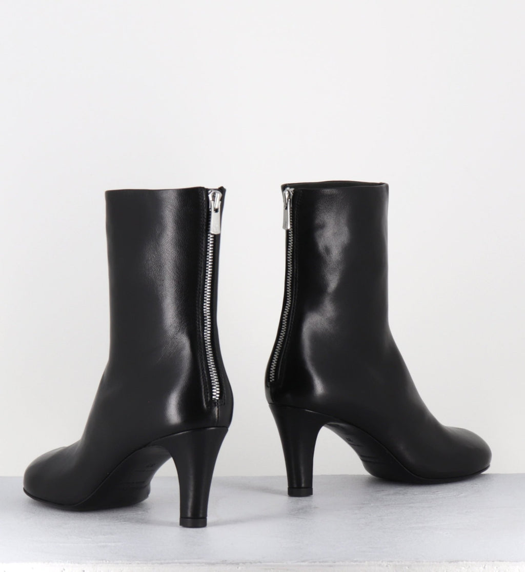 ESME005 GUANTERIA NERO