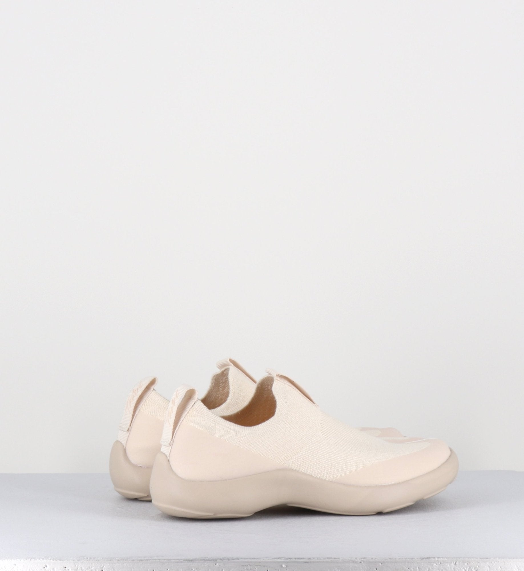 TABI SHOE OFF WHITE