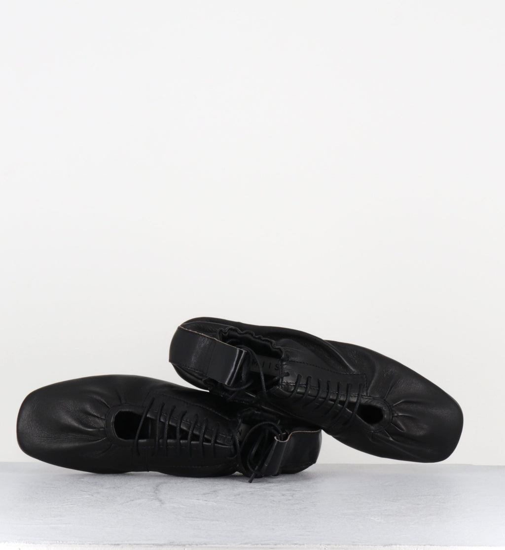CONSUELO BLACK BALLERINAS