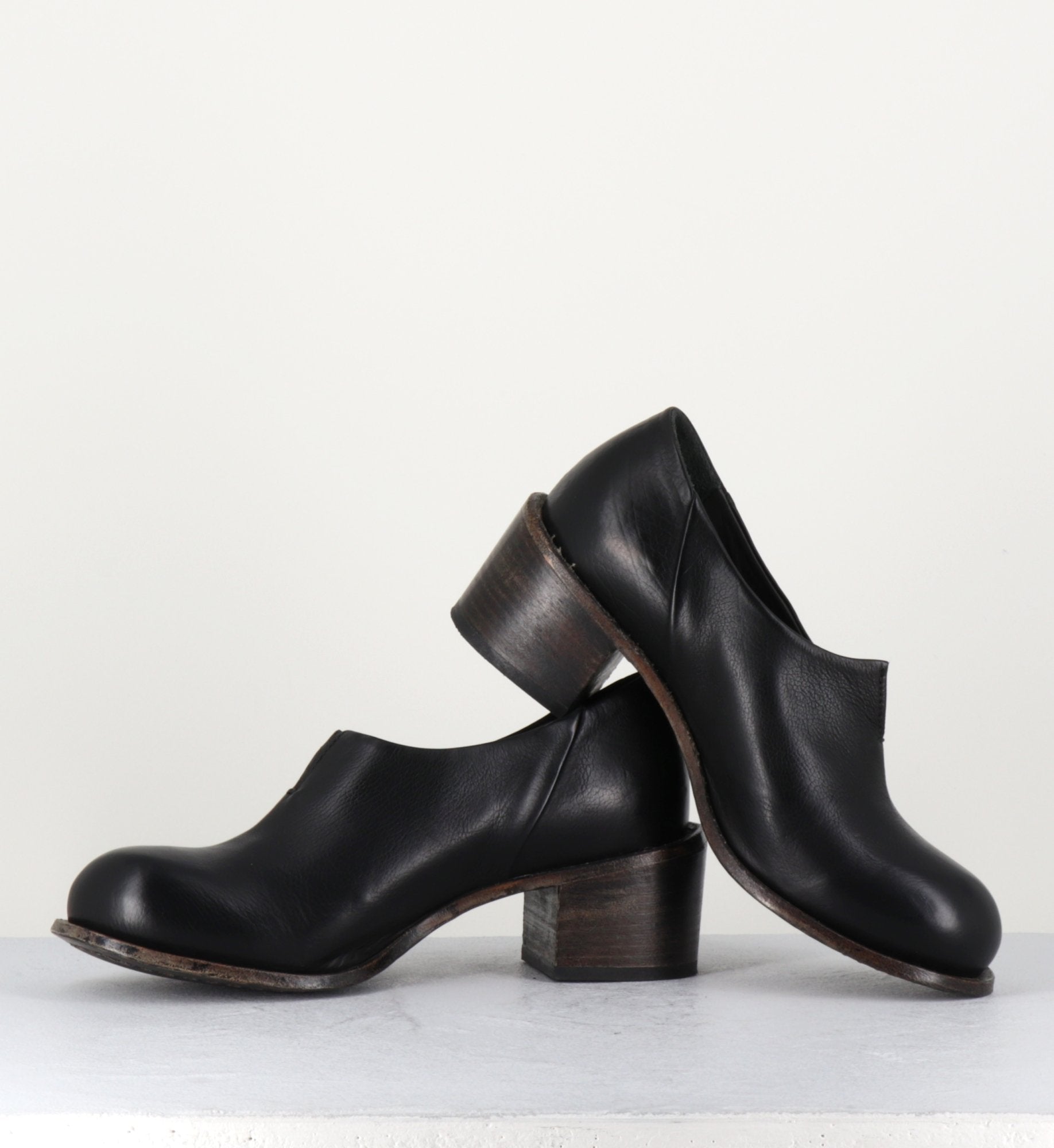 Chaussures japonisantes en cuir souple noir - 1FS342 NERO