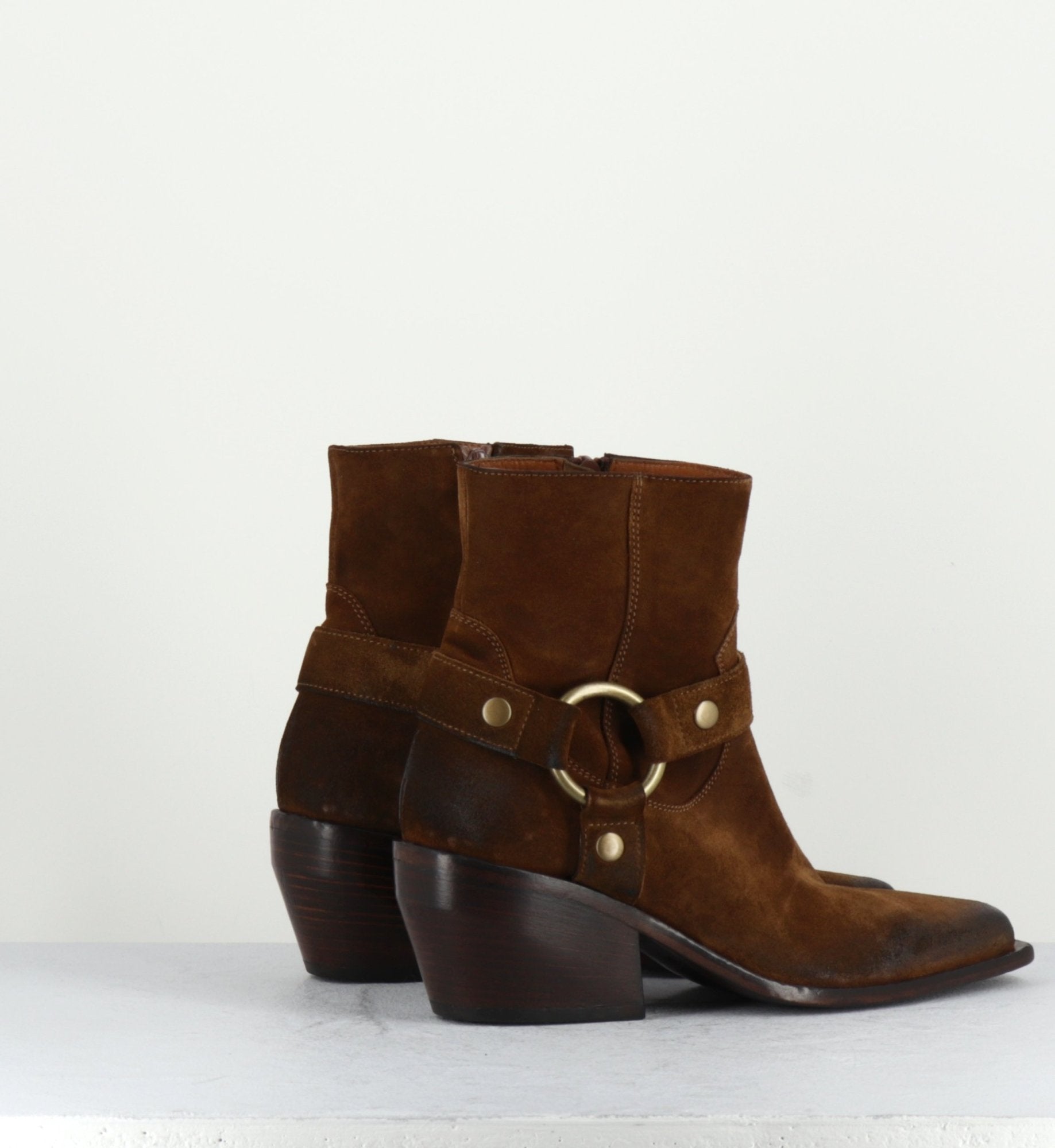 E2646H24 VELOUR NUCCIOLA