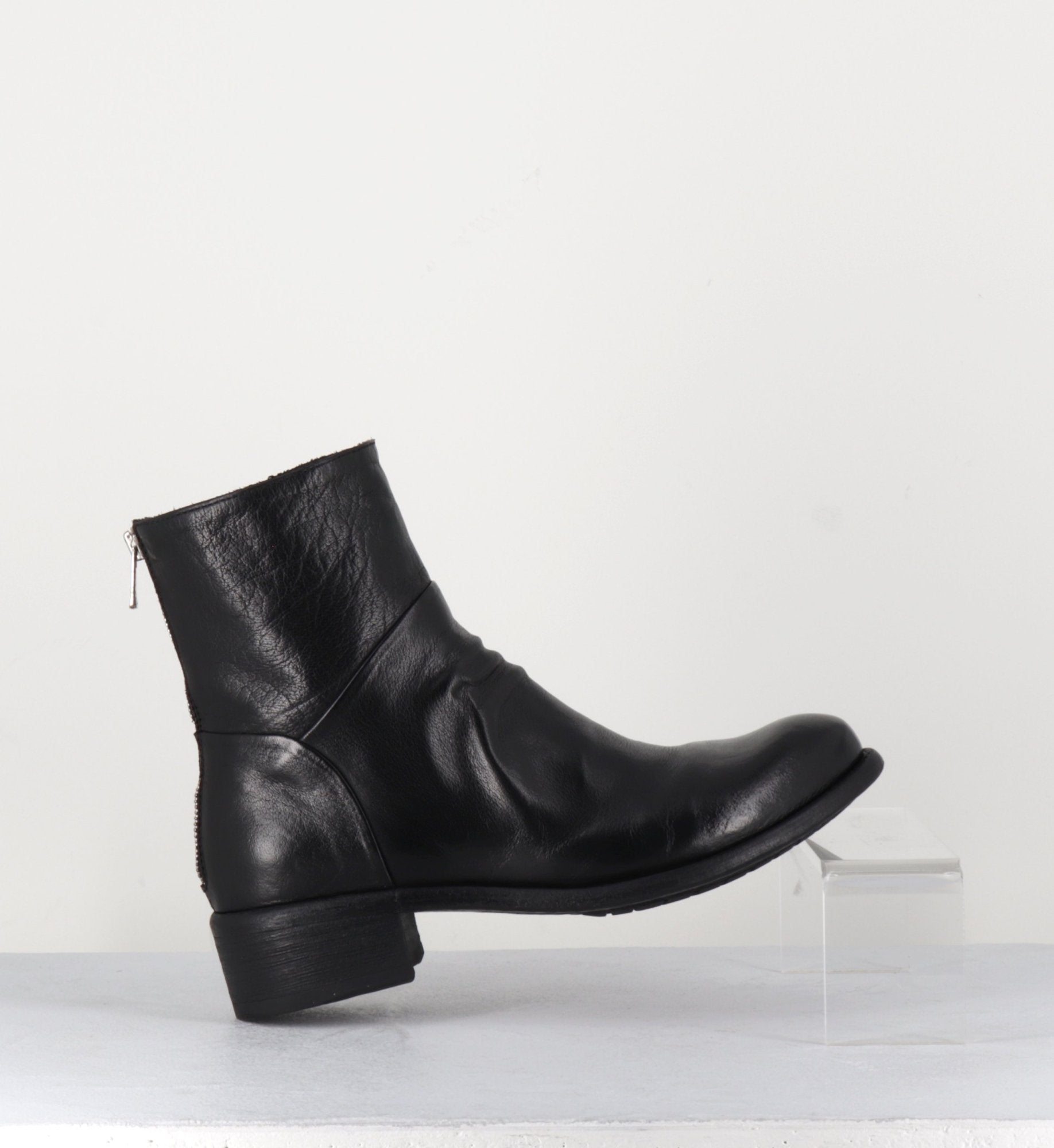 Bottines en cuir noir - LISON CAOU 045 NERO