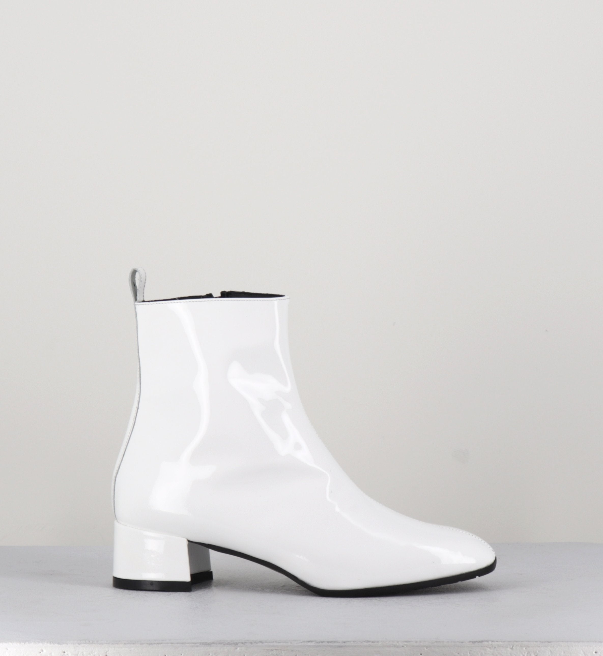 Boots 60s en cuir vernis blanc - JANE VERNICE BIANCO