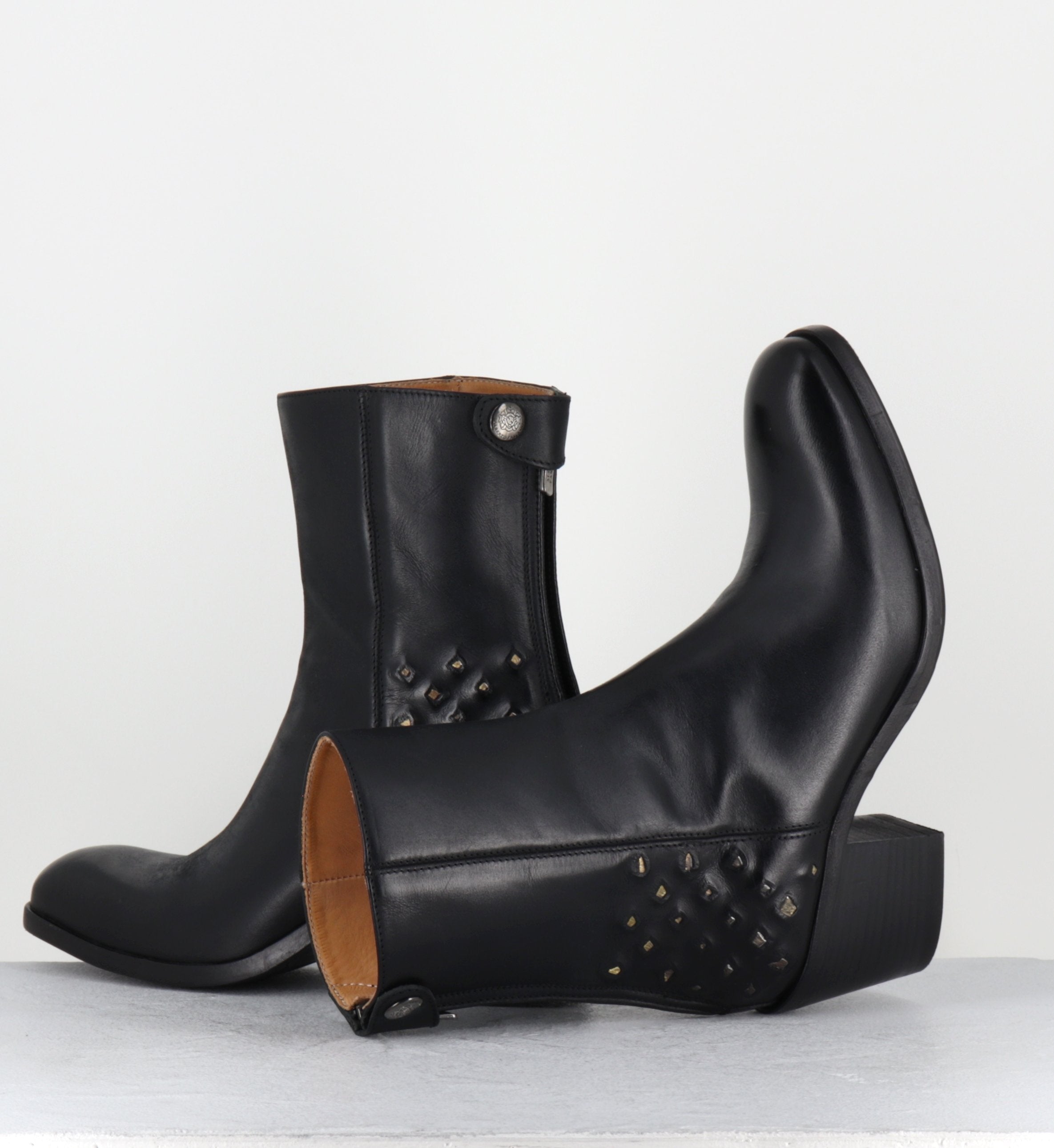 ISABEL 90005 STRIKE BLACK