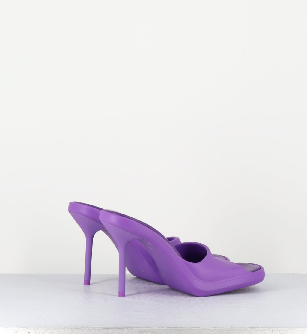 IDA PURPLE SANDALS