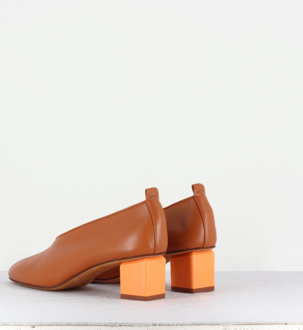 Escarpins en cuir cognac à petit talon - Mildred Classic caramel