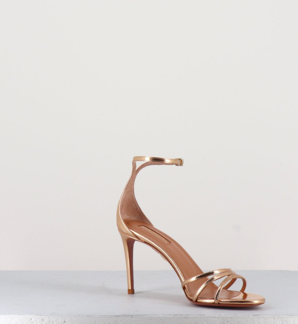 Sandales à talons en verni doré  Aquazzura - VERY PURIST SANDAL