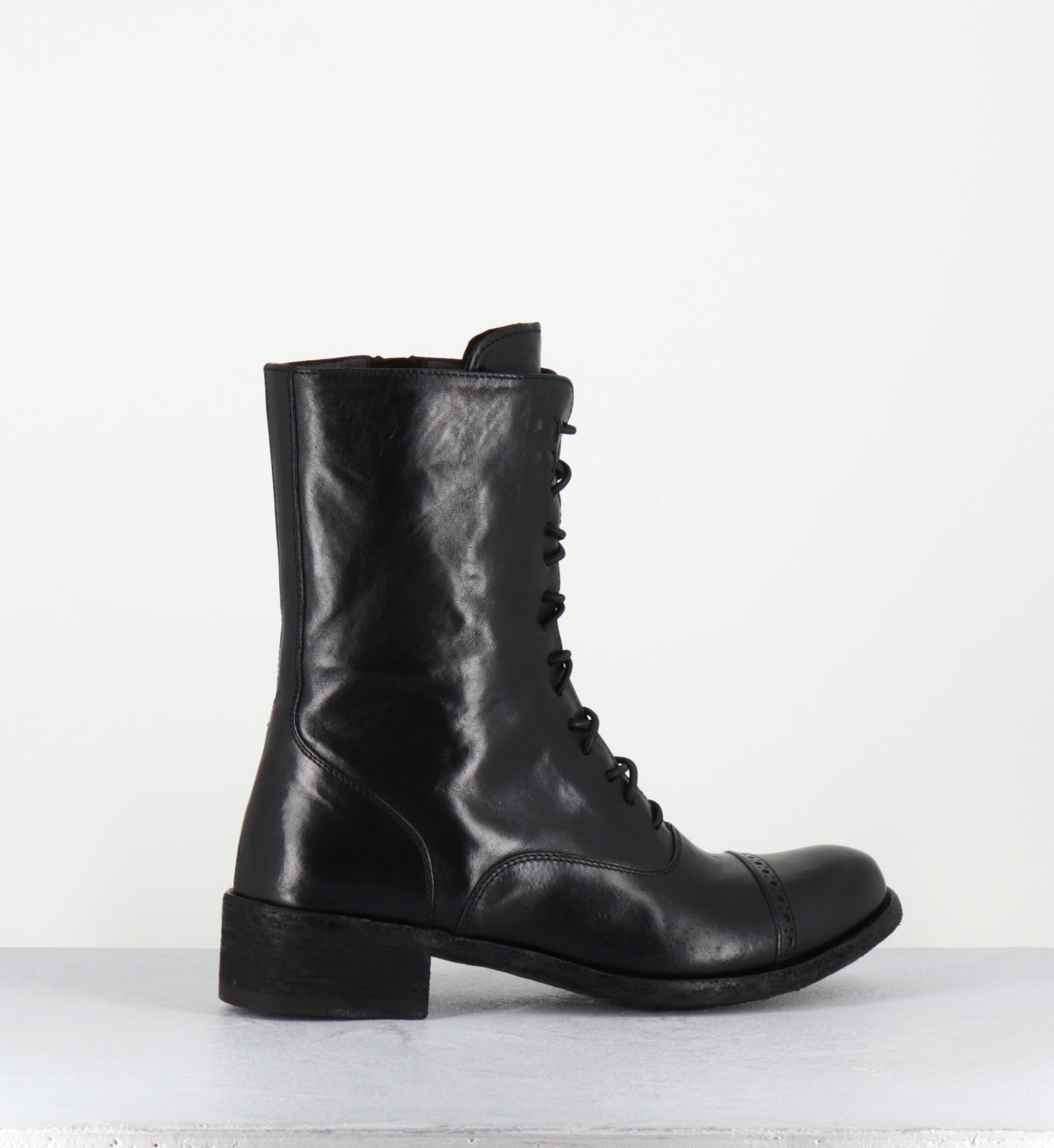 LISON 067 NOVAK NERO