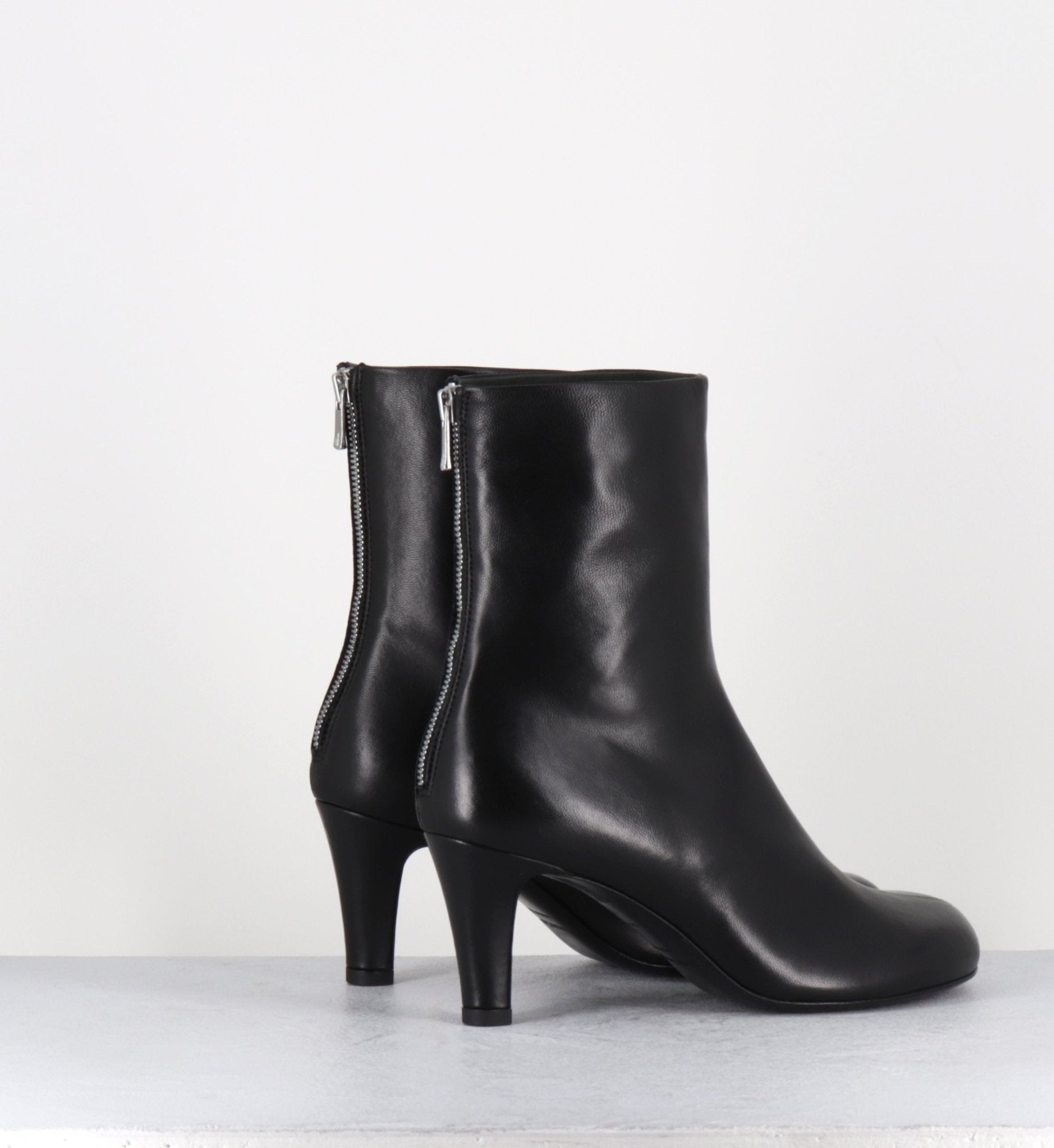 ESME005 GUANTERIA NERO