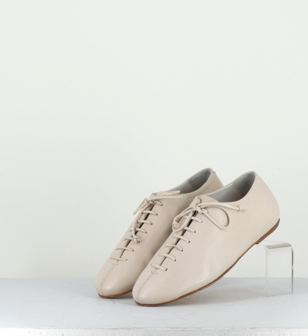 BESSIE 005 NEBBIA