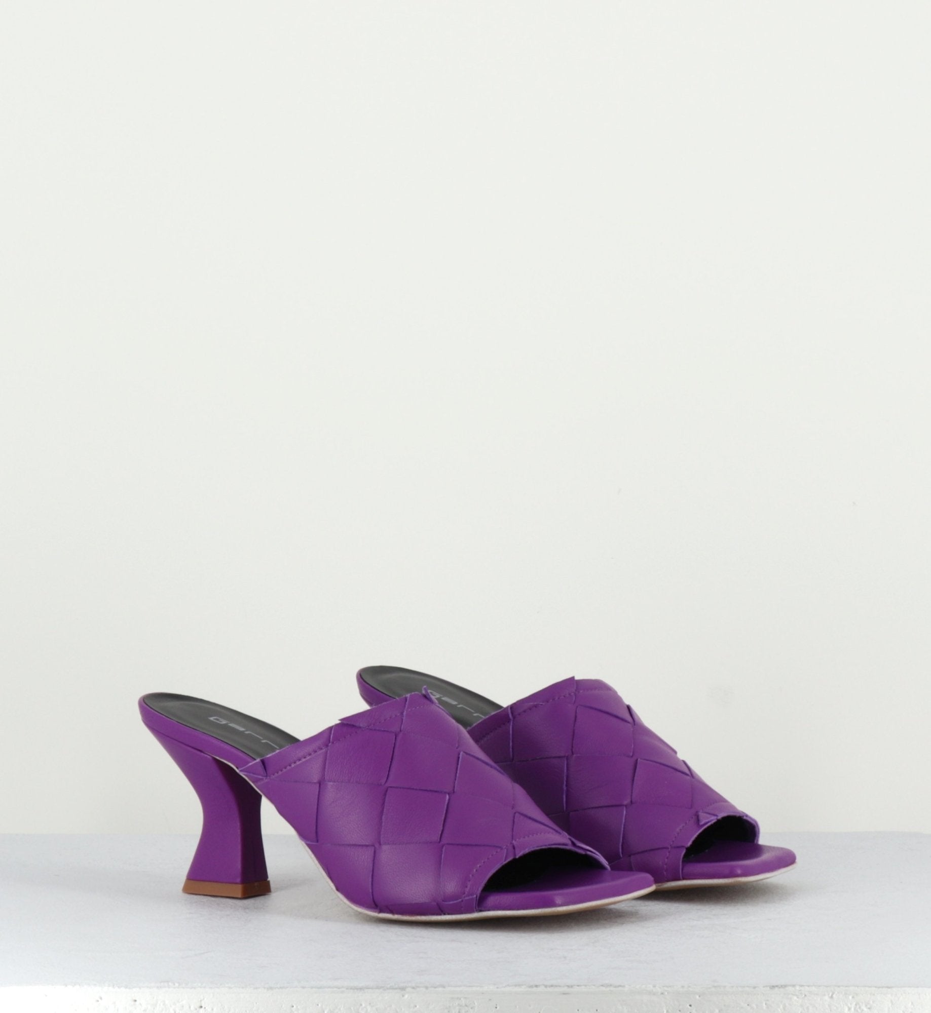 21KER84 VIOLET