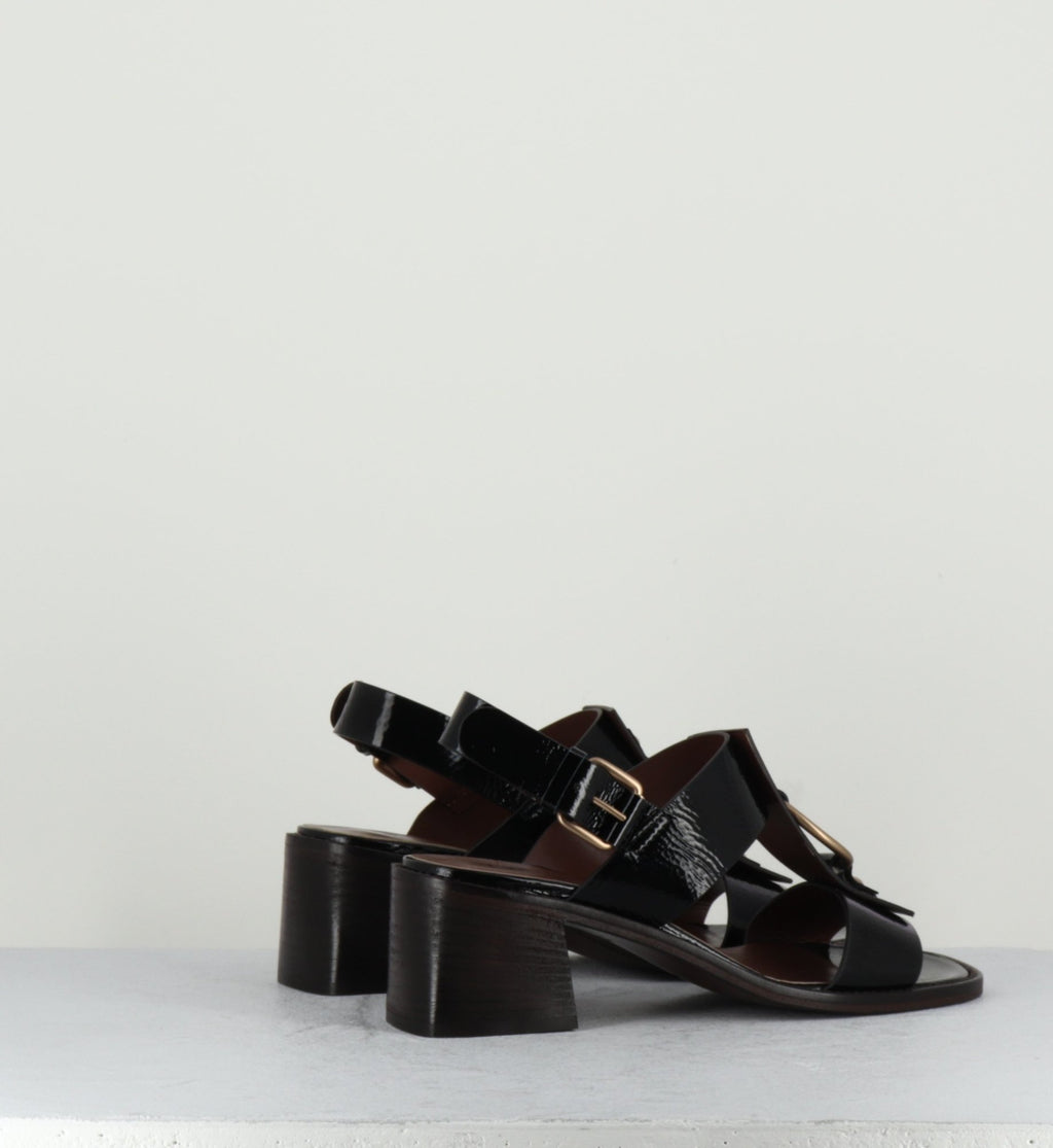 PE21004 NERO