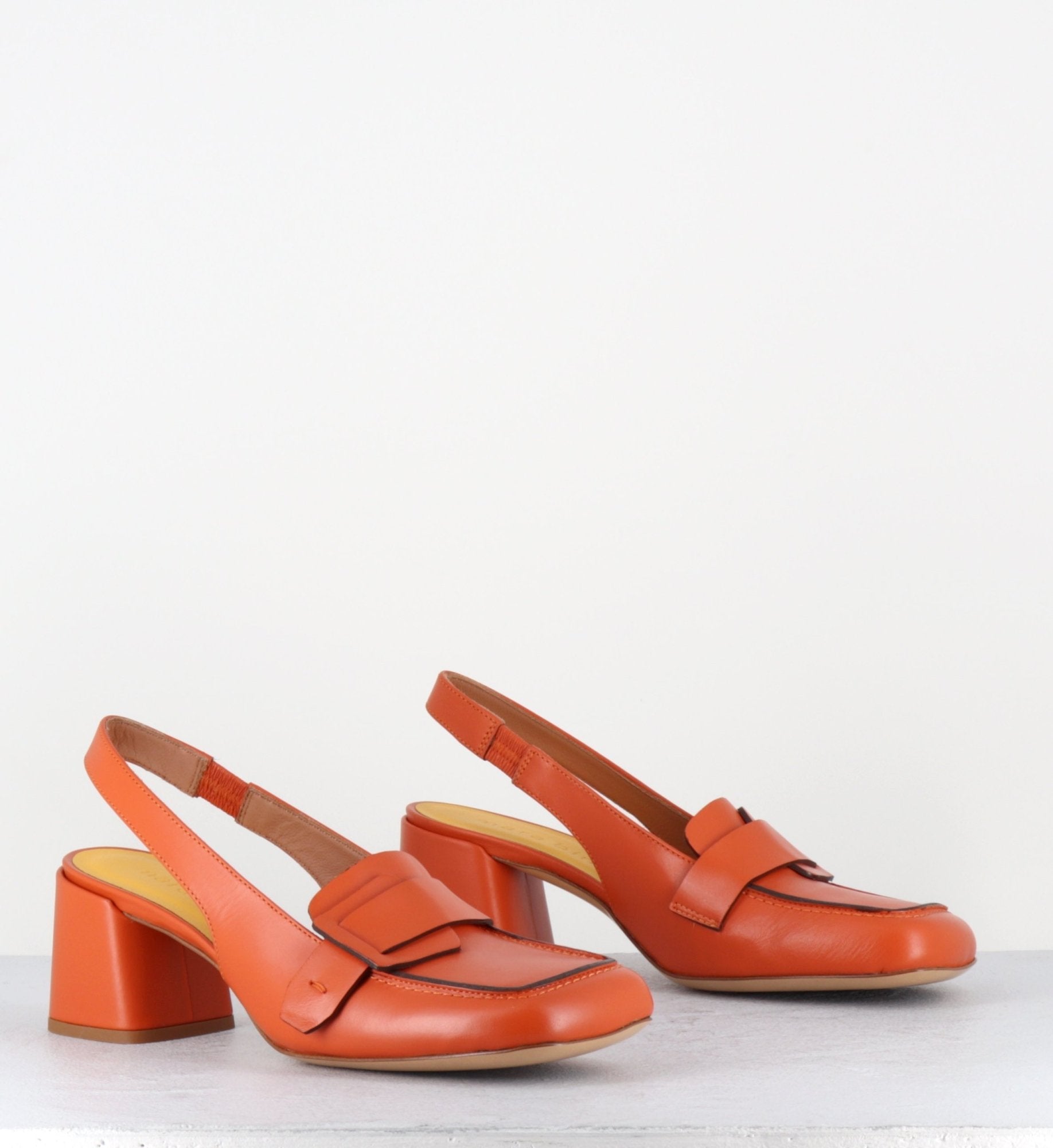 S242234 REMUVE ORANGE