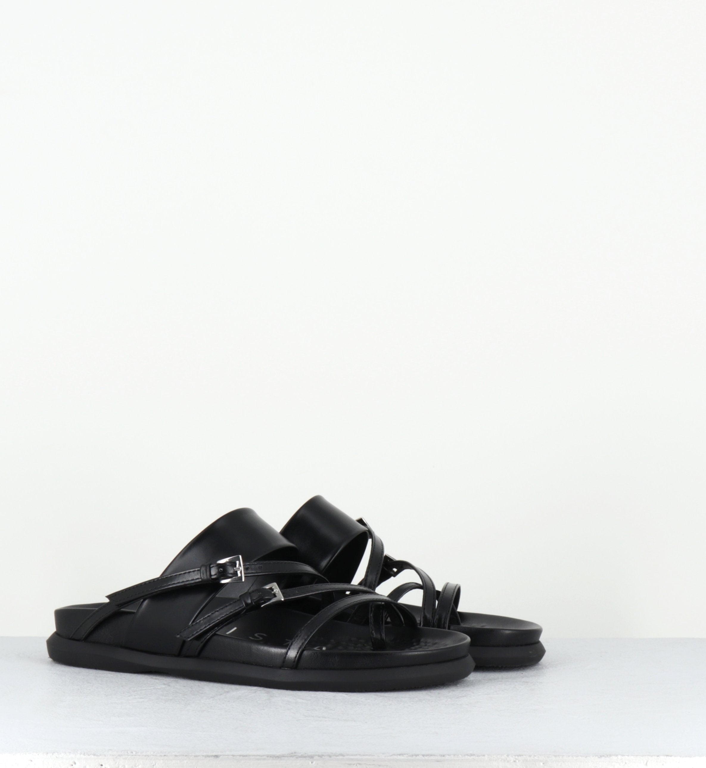 BAHIA BLACK SANDAL