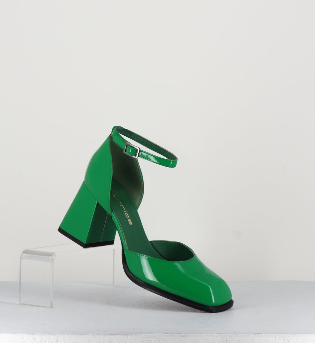 Babies en cuir vernis vert à talon - MIA70 VERDE