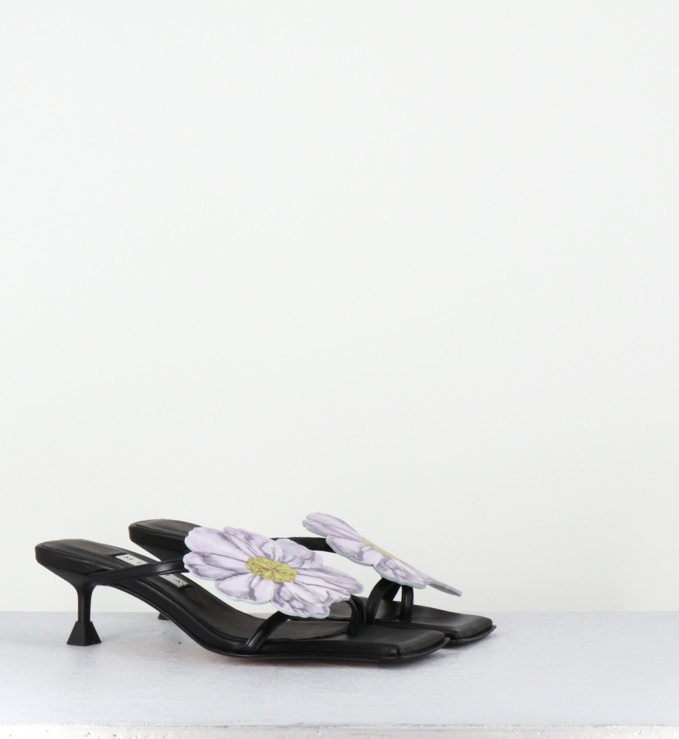 LOURDES BLACK SANDAL