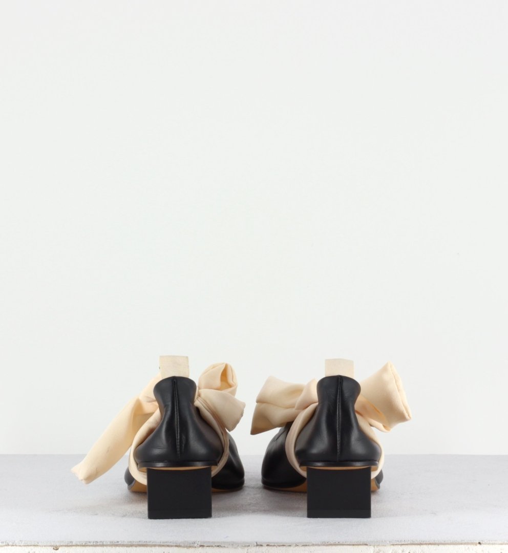 Escarpin noir à bout carré avec nœud - Dafne Mary Jane