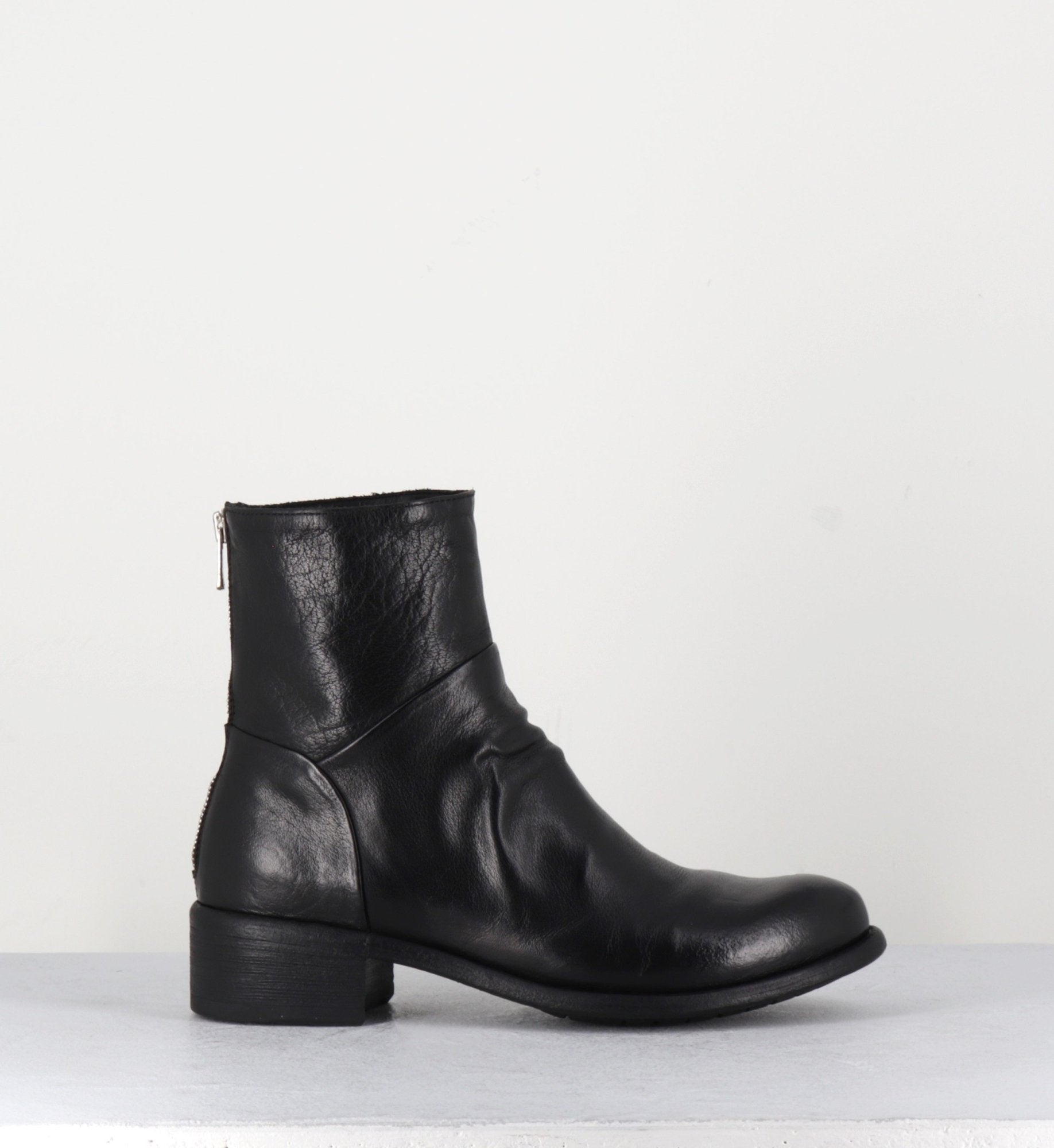 Bottines en cuir noir - LISON CAOU 045 NERO