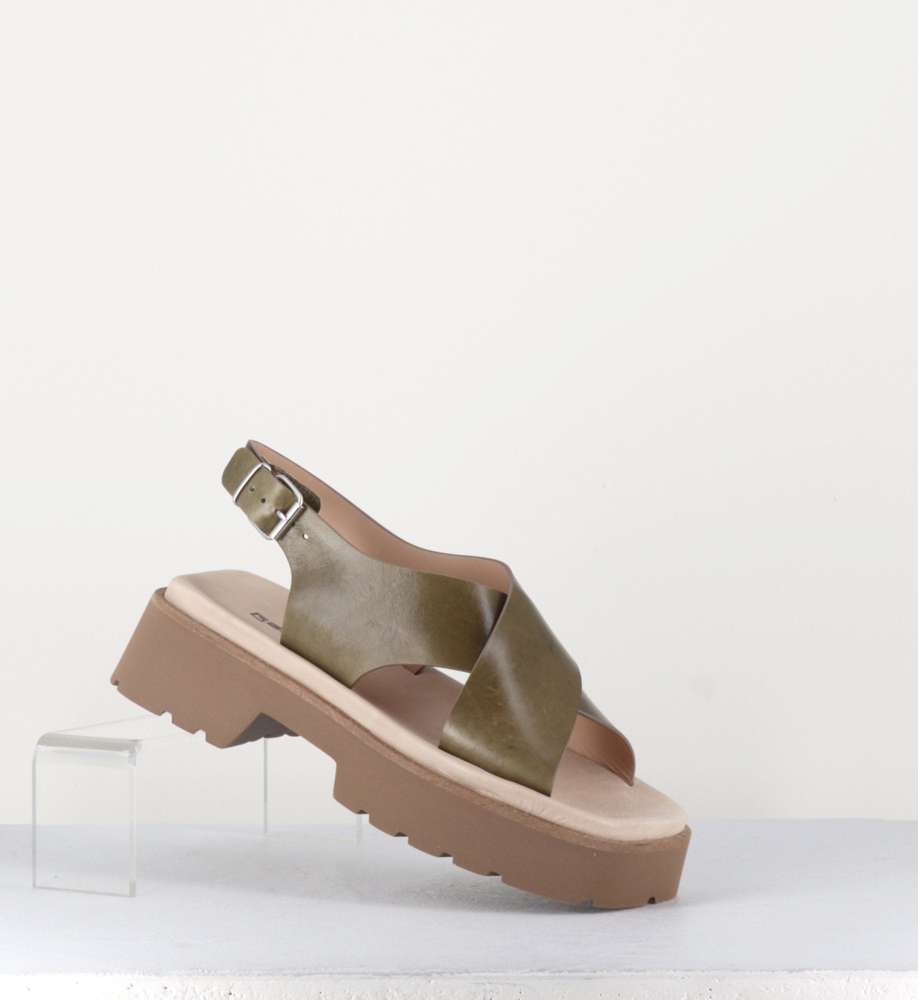 PE7422 MILITARE