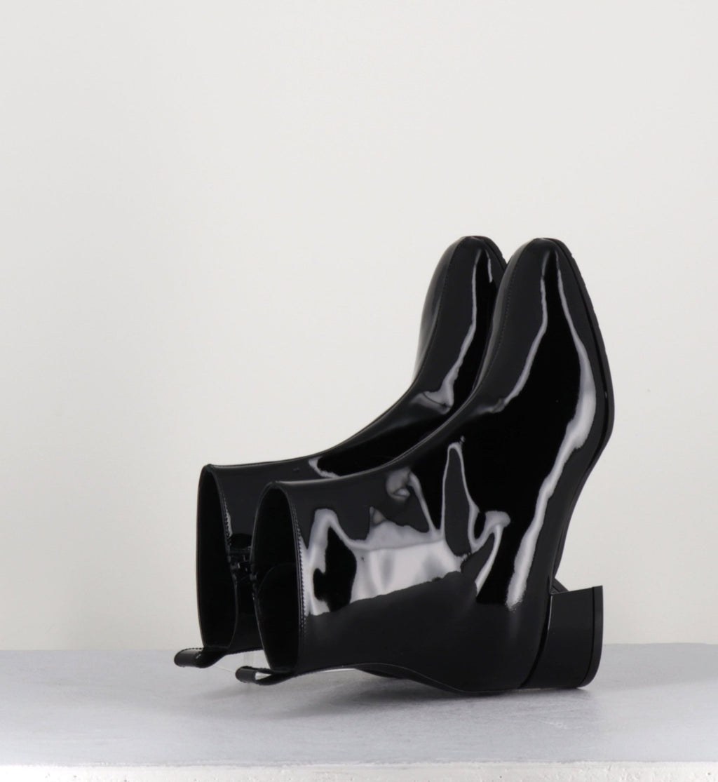 Boots 60s en cuir vernis noir - JANE VERNICE NERO