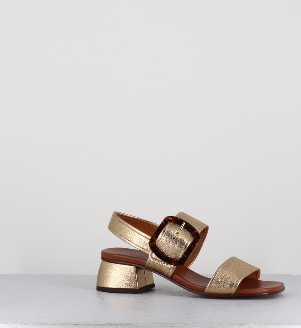 QUANDA46 AGNES PLATINO