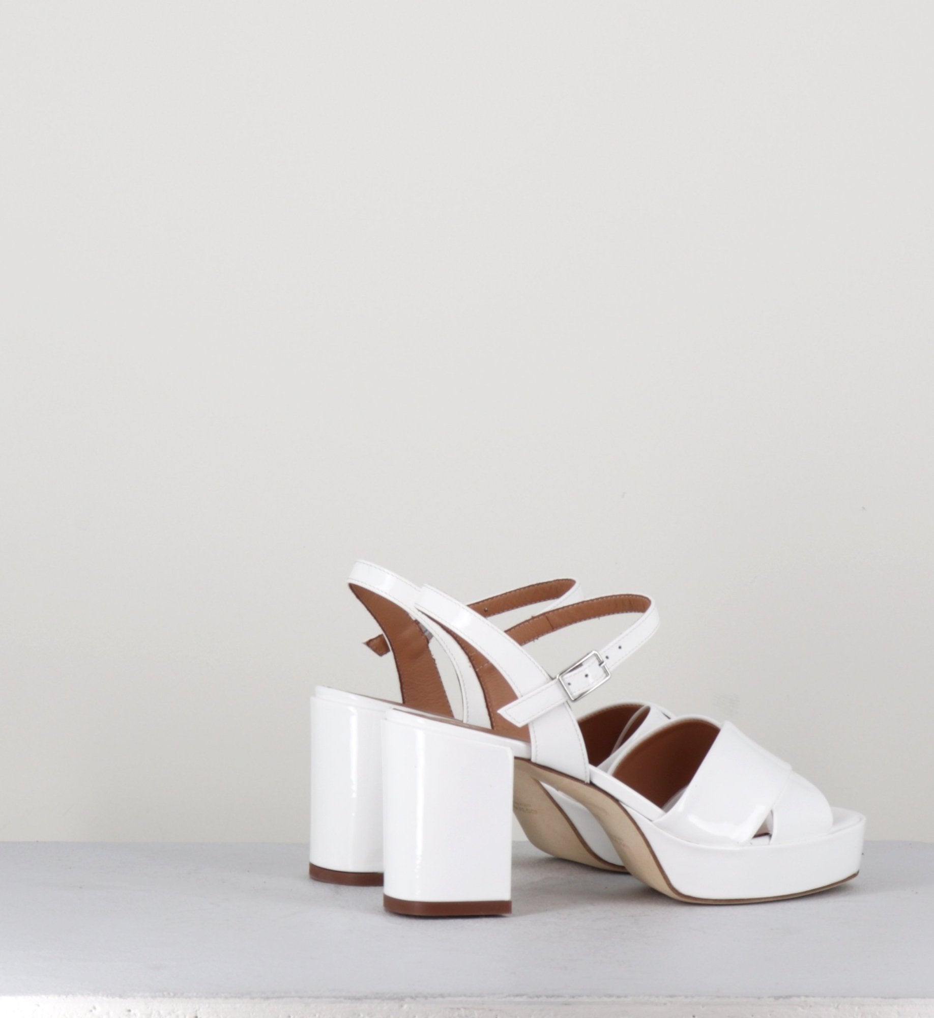 JULIA23 BIANCO