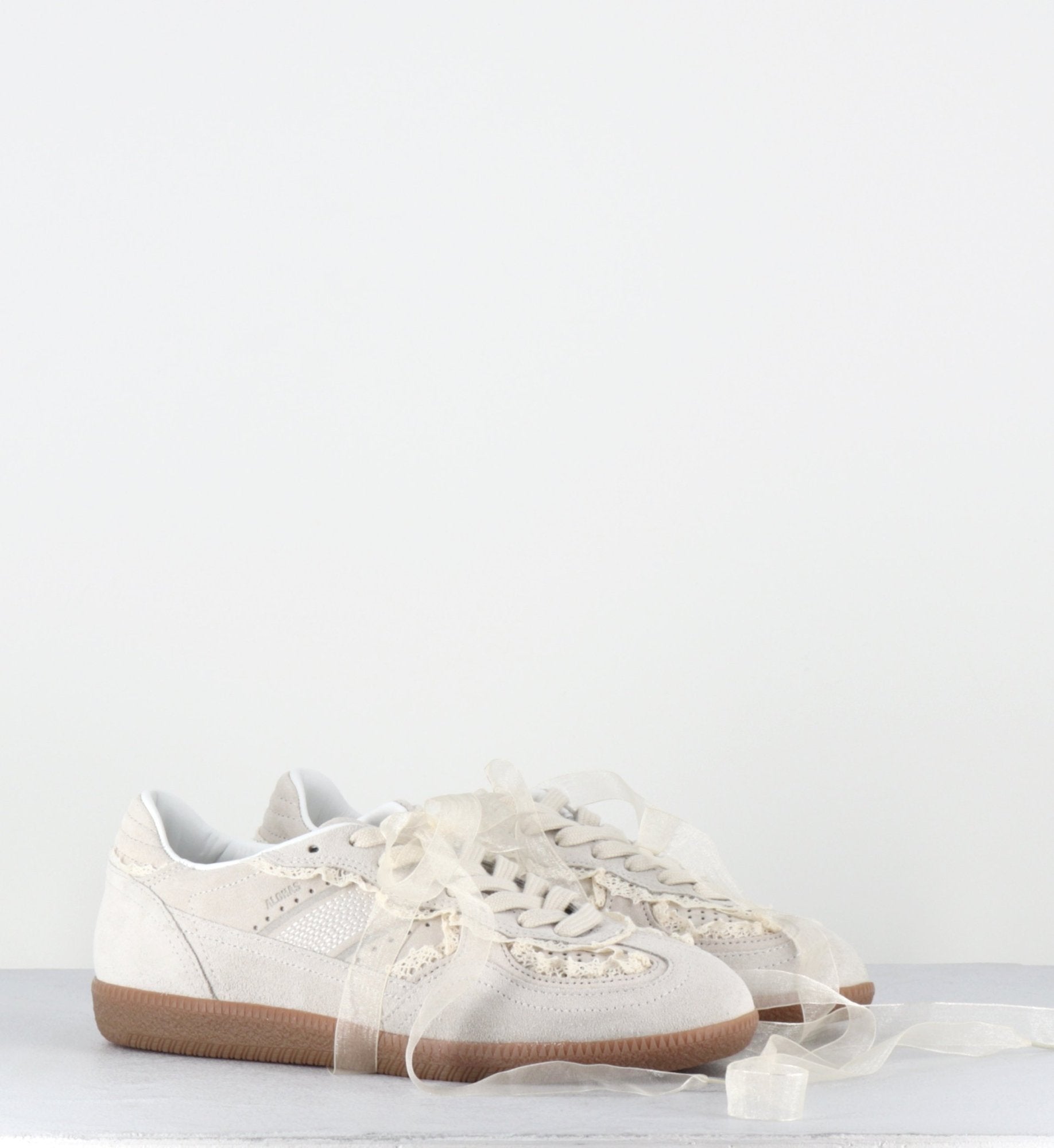 TB 490 CROCHET CREAM